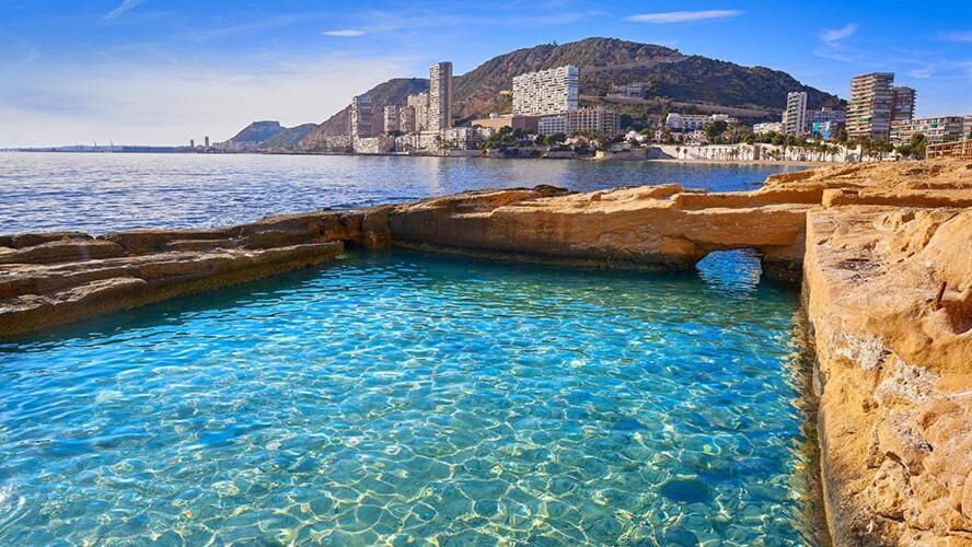Apartamento En Playa De La Albufereta Alicante Bagian luar foto